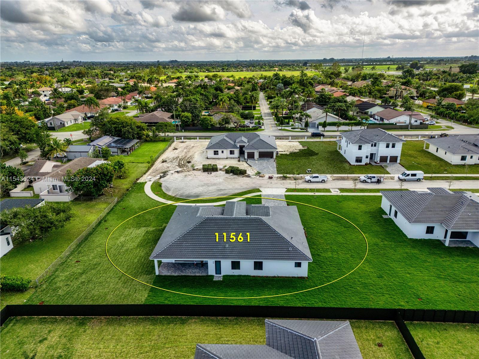 JENNY JUNE - Residential
