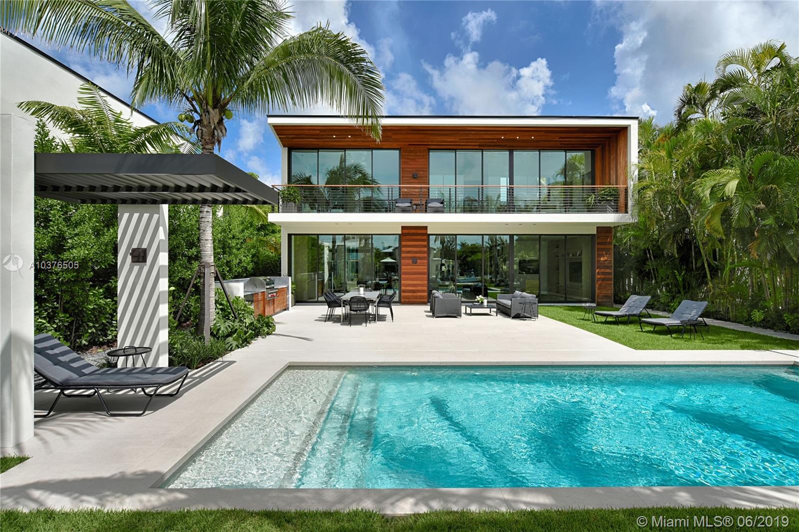 NAUTILUS ADDN - Residential