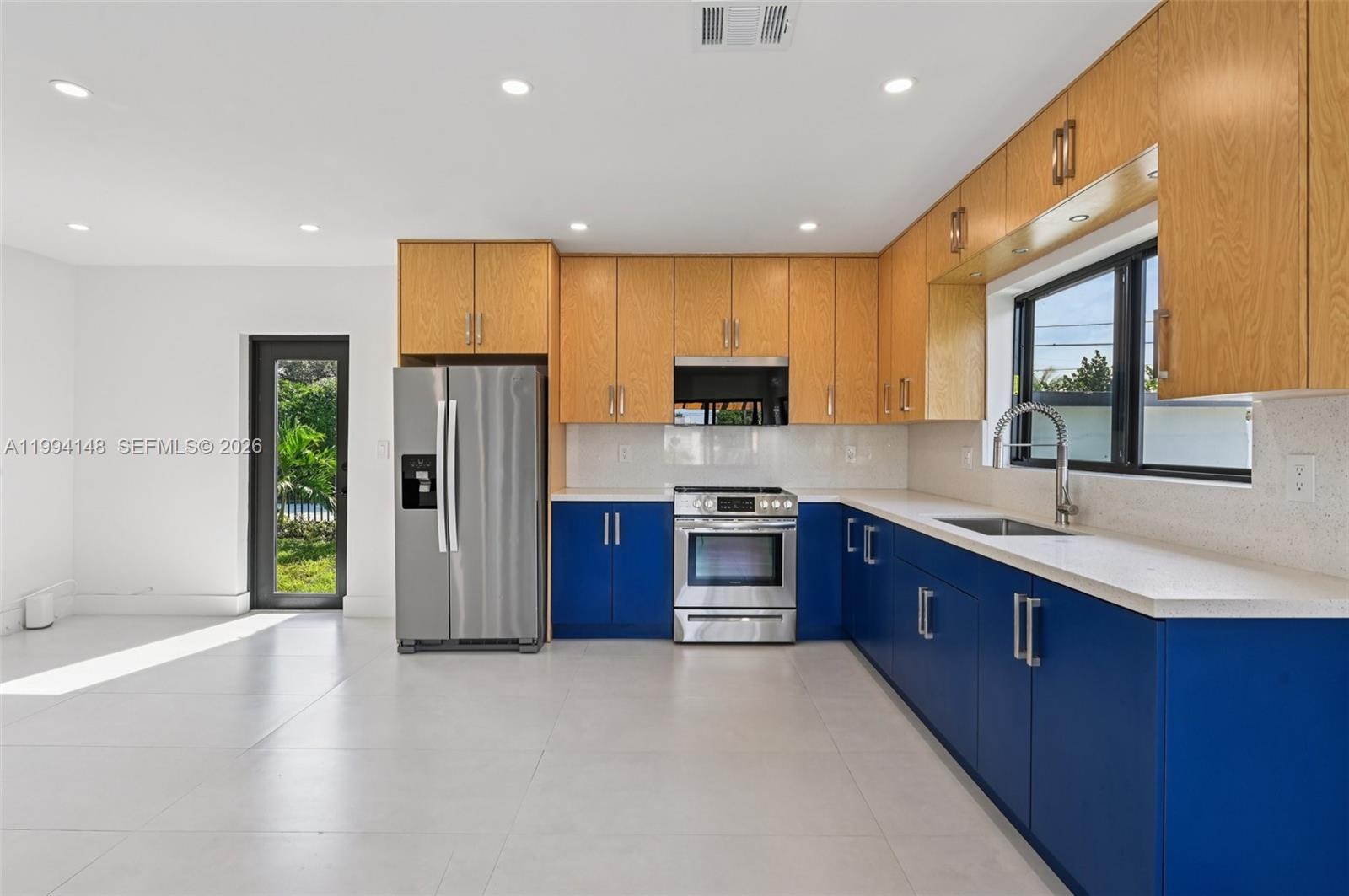 TRAIL GRANADA ADDN - Residential