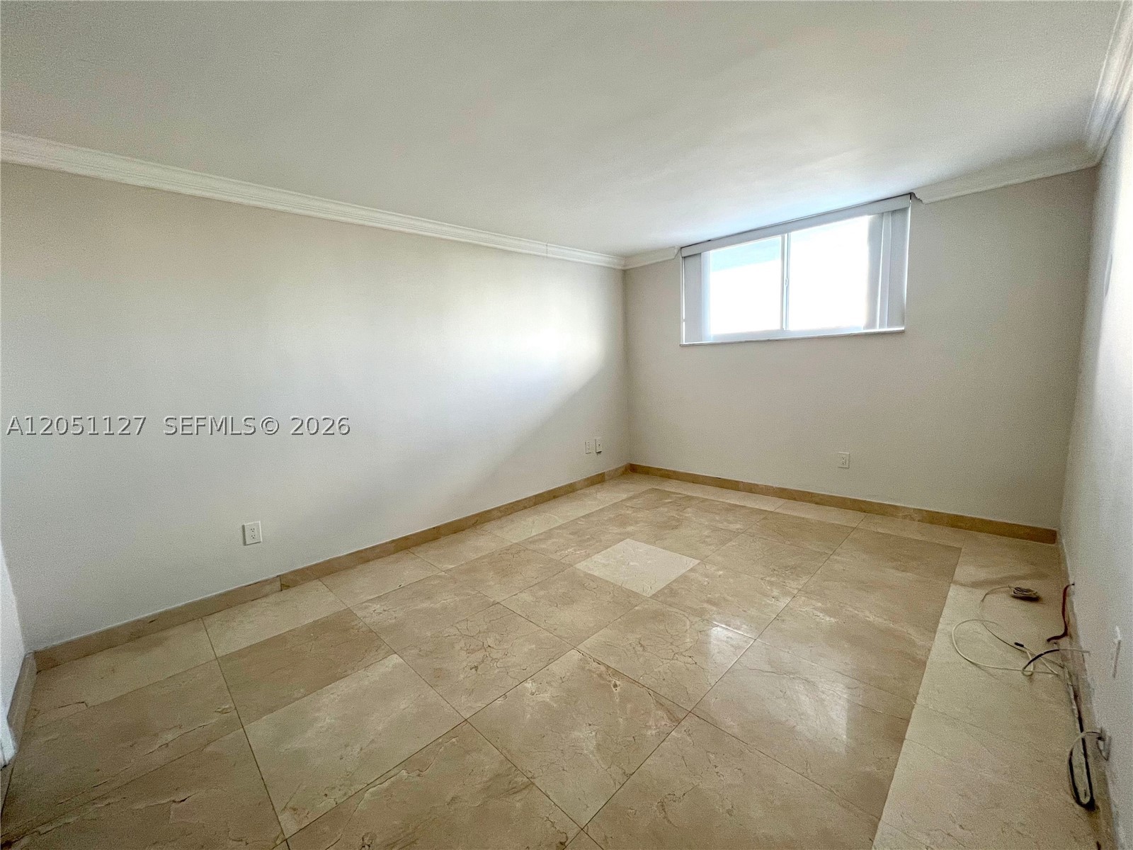 THE PARK GARDENS CONDO - Residential Lease