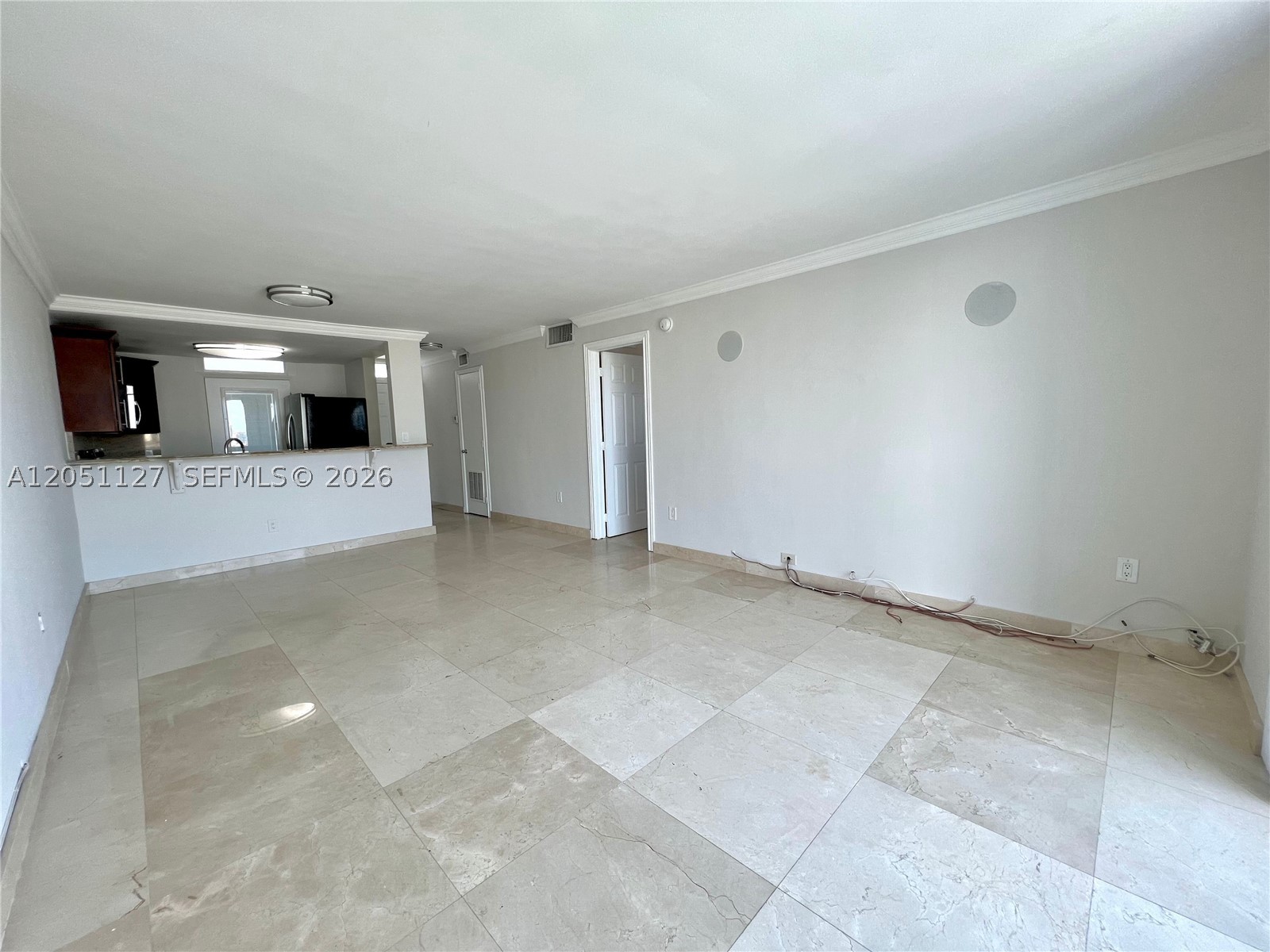 THE PARK GARDENS CONDO - Residential Lease