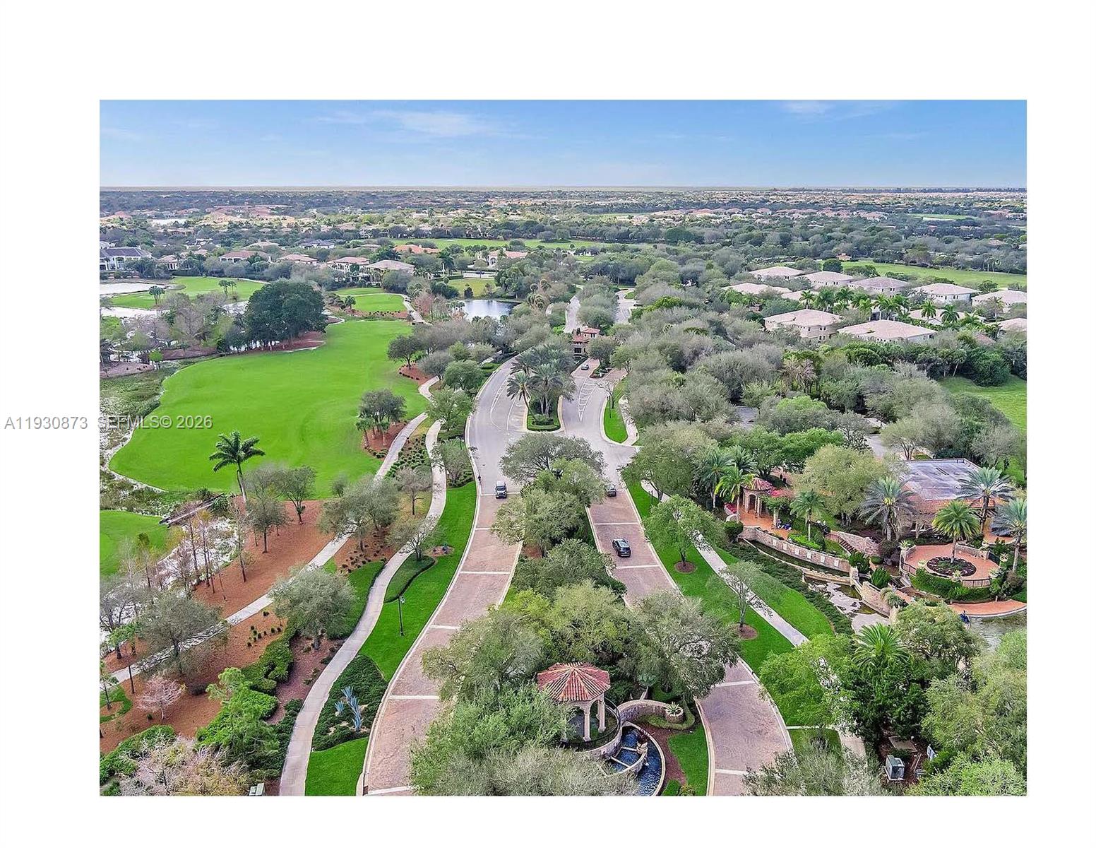 PARKLAND GOLF AND COUNTRY - Residential