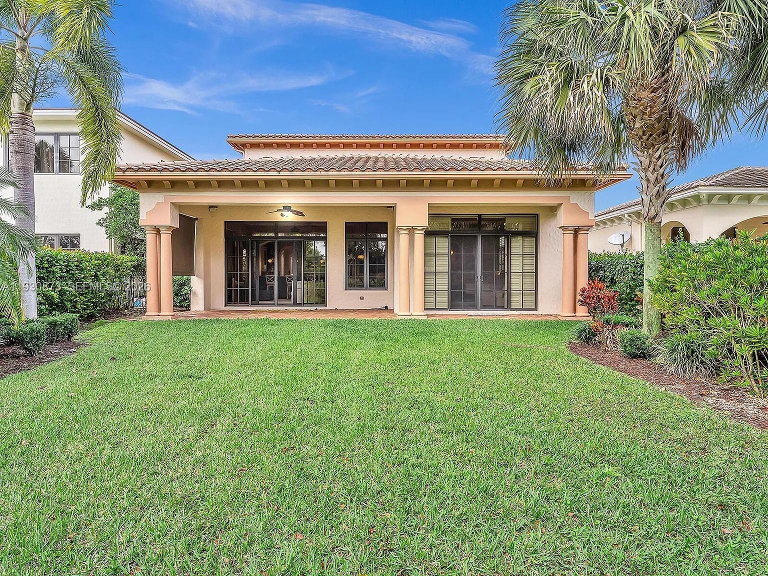 PARKLAND GOLF AND COUNTRY - Residential