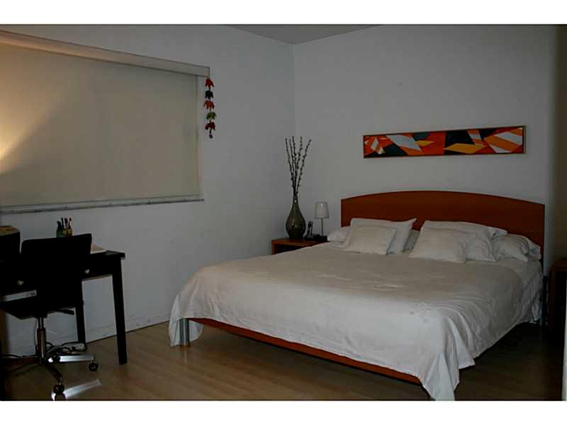 THE PYRAMIDS @ KEY BISCAY - Residential Lease