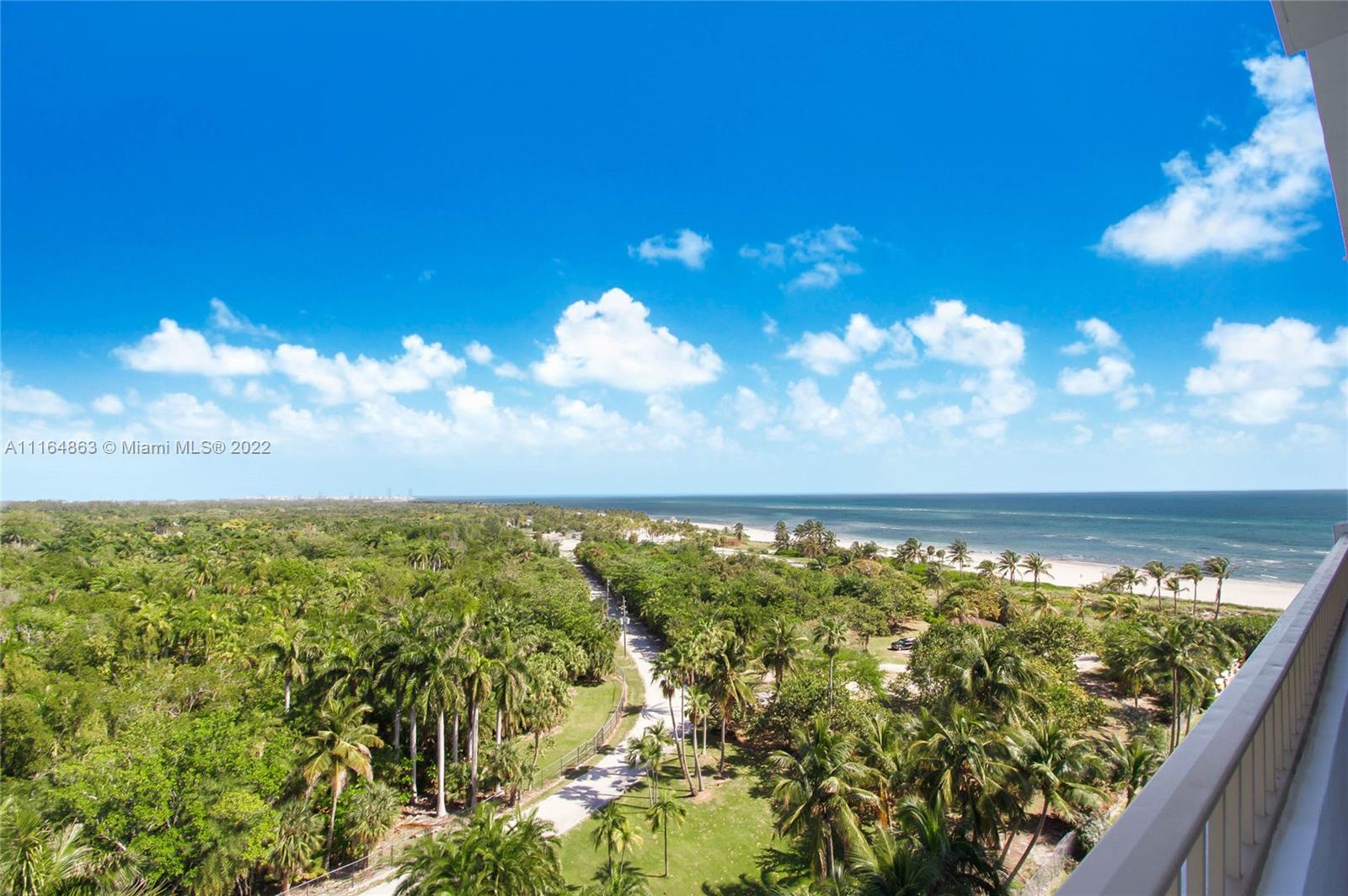 KEY BISCAYNE COMMODORE CL - Residential