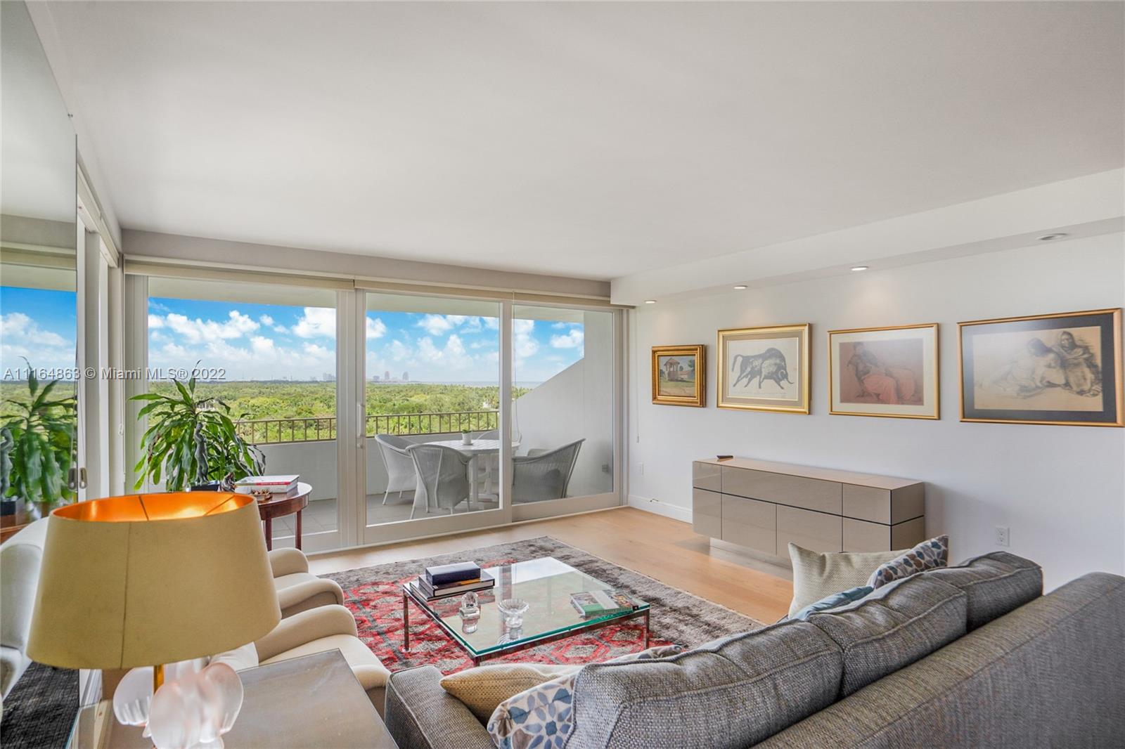 KEY BISCAYNE COMMODORE CL - Residential