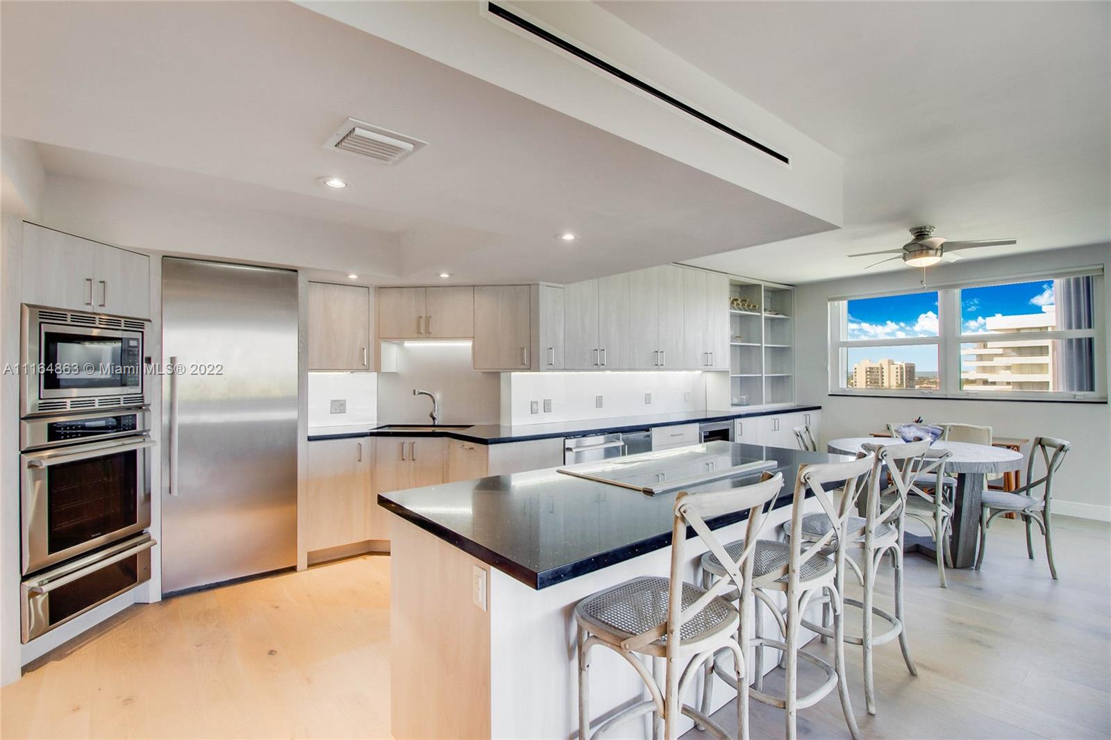 KEY BISCAYNE COMMODORE CL - Residential
