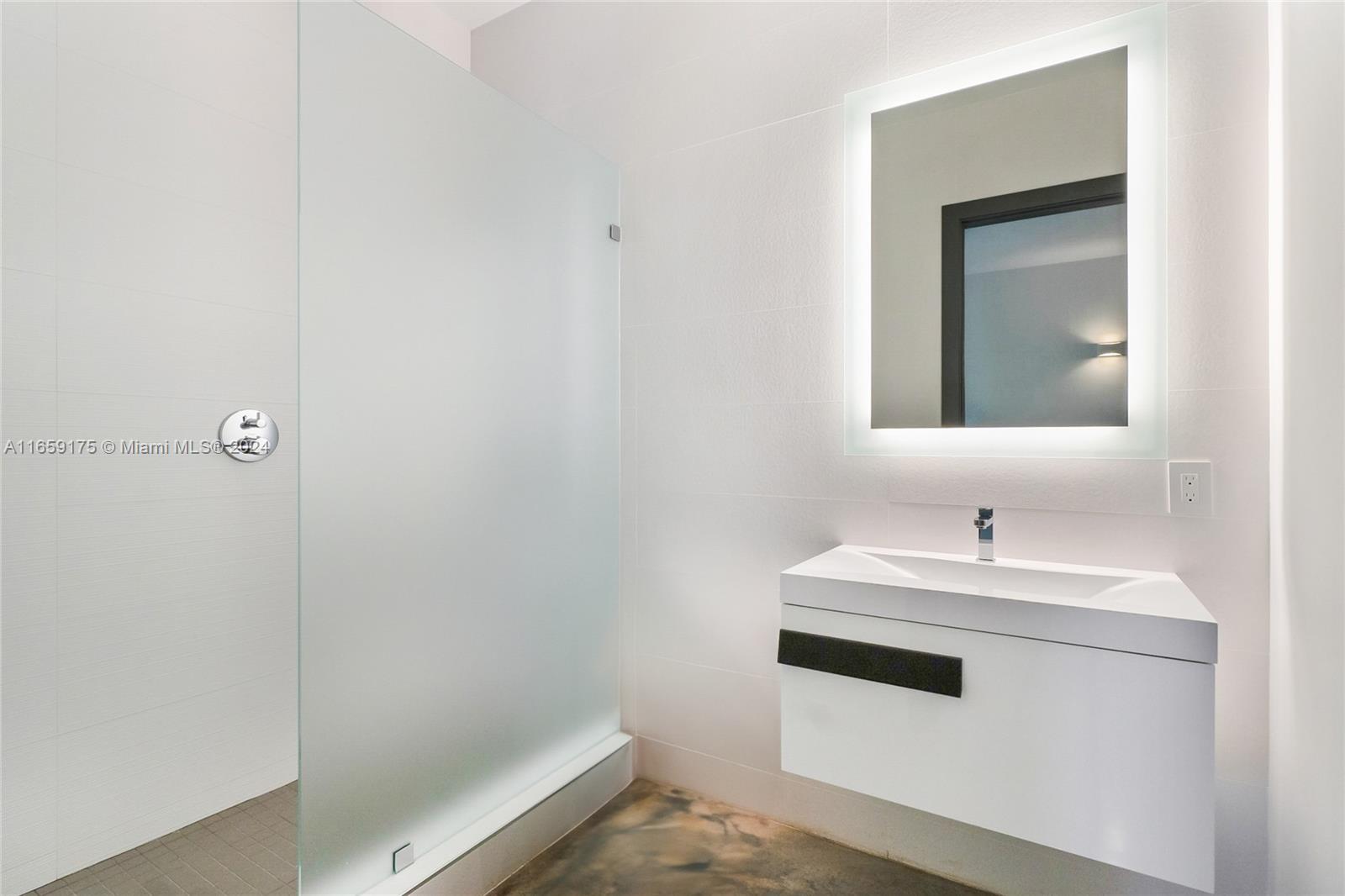 BISCAYNE PARK TERR - Residential