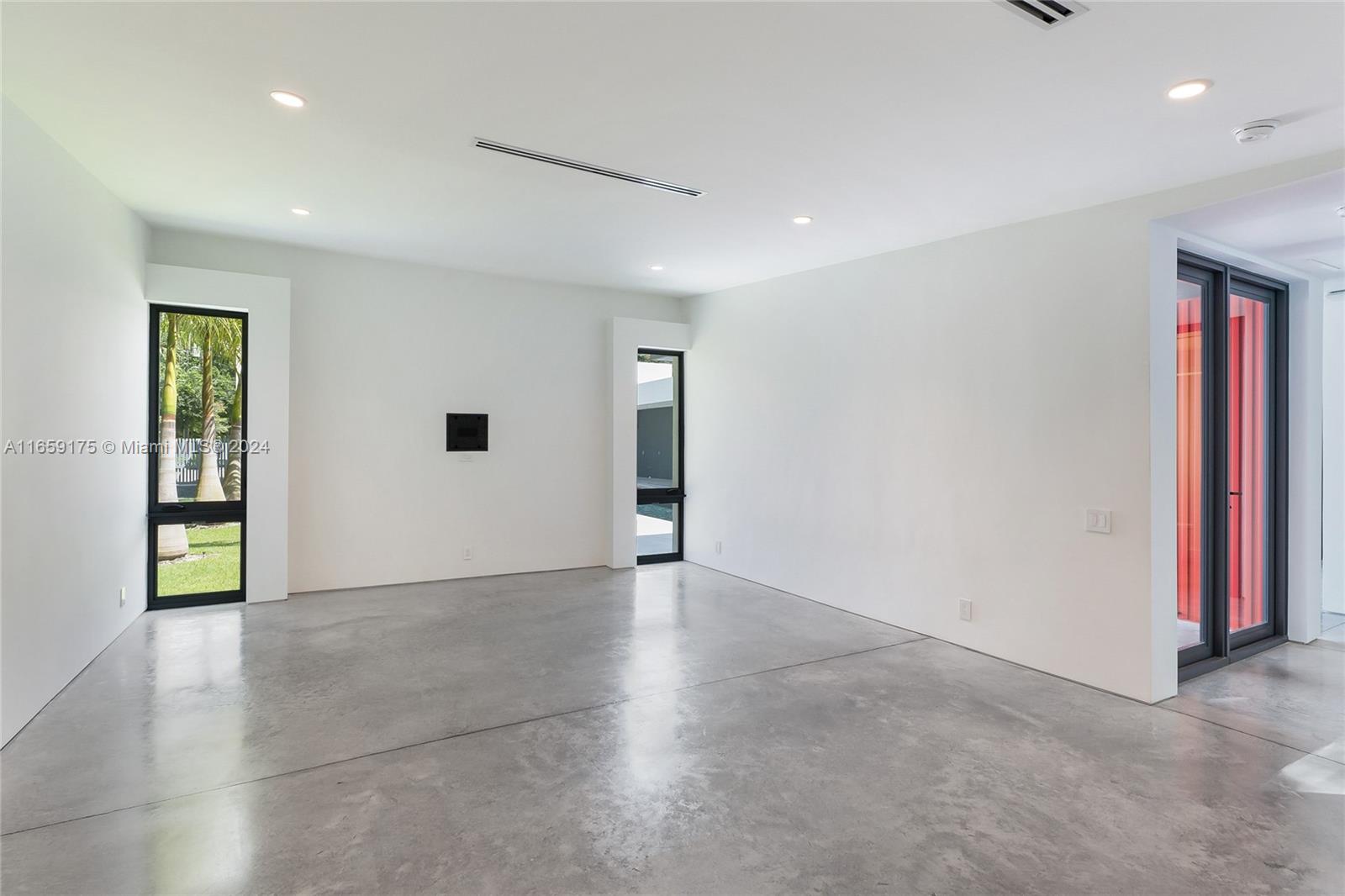 BISCAYNE PARK TERR - Residential