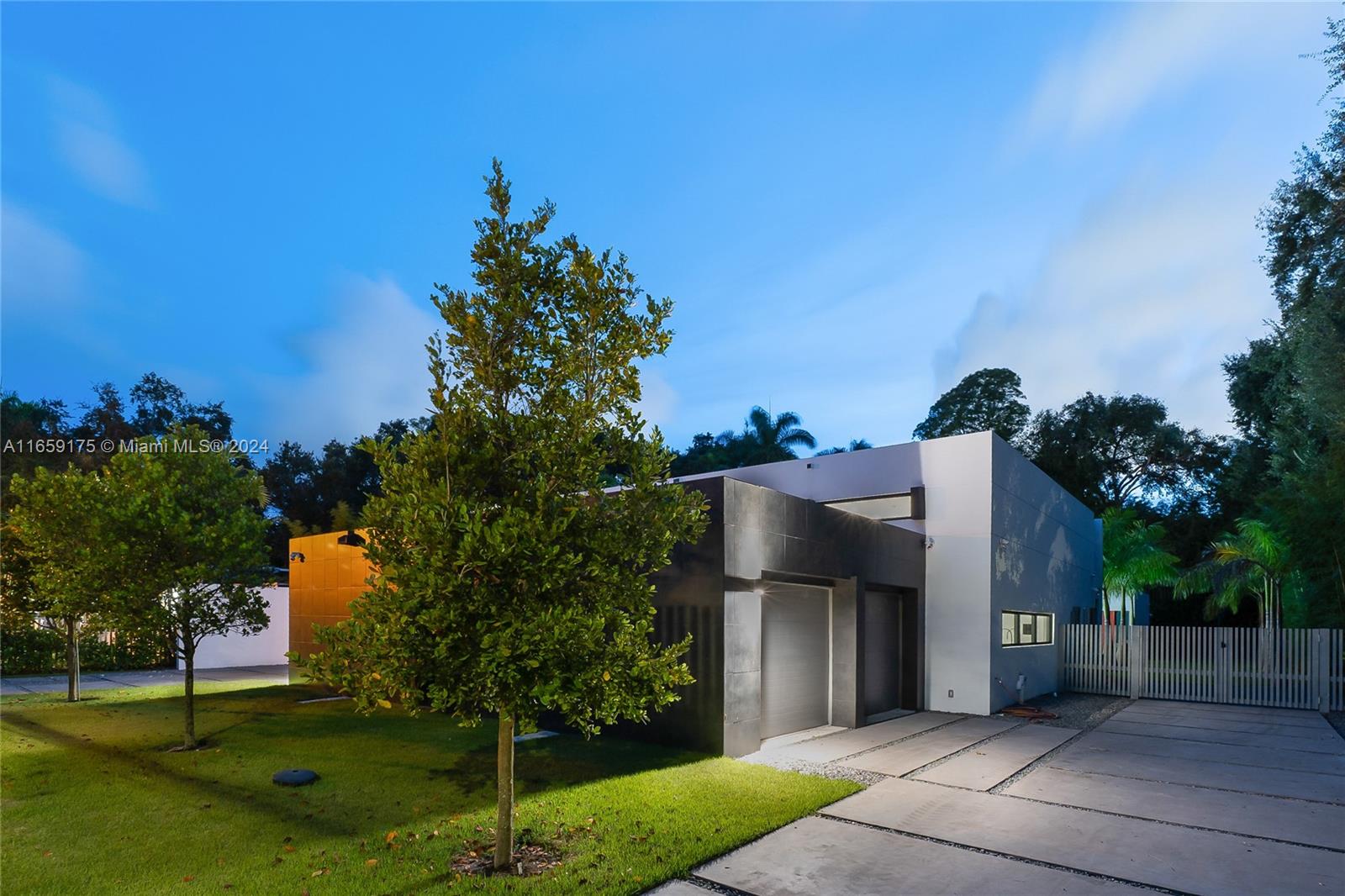 BISCAYNE PARK TERR - Residential