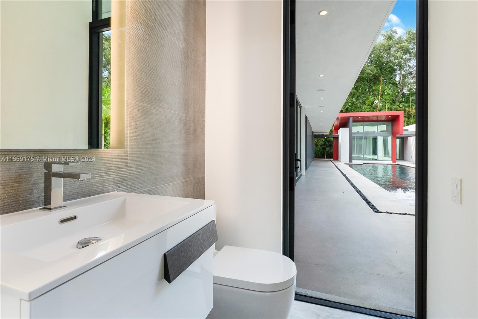 BISCAYNE PARK TERR - Residential