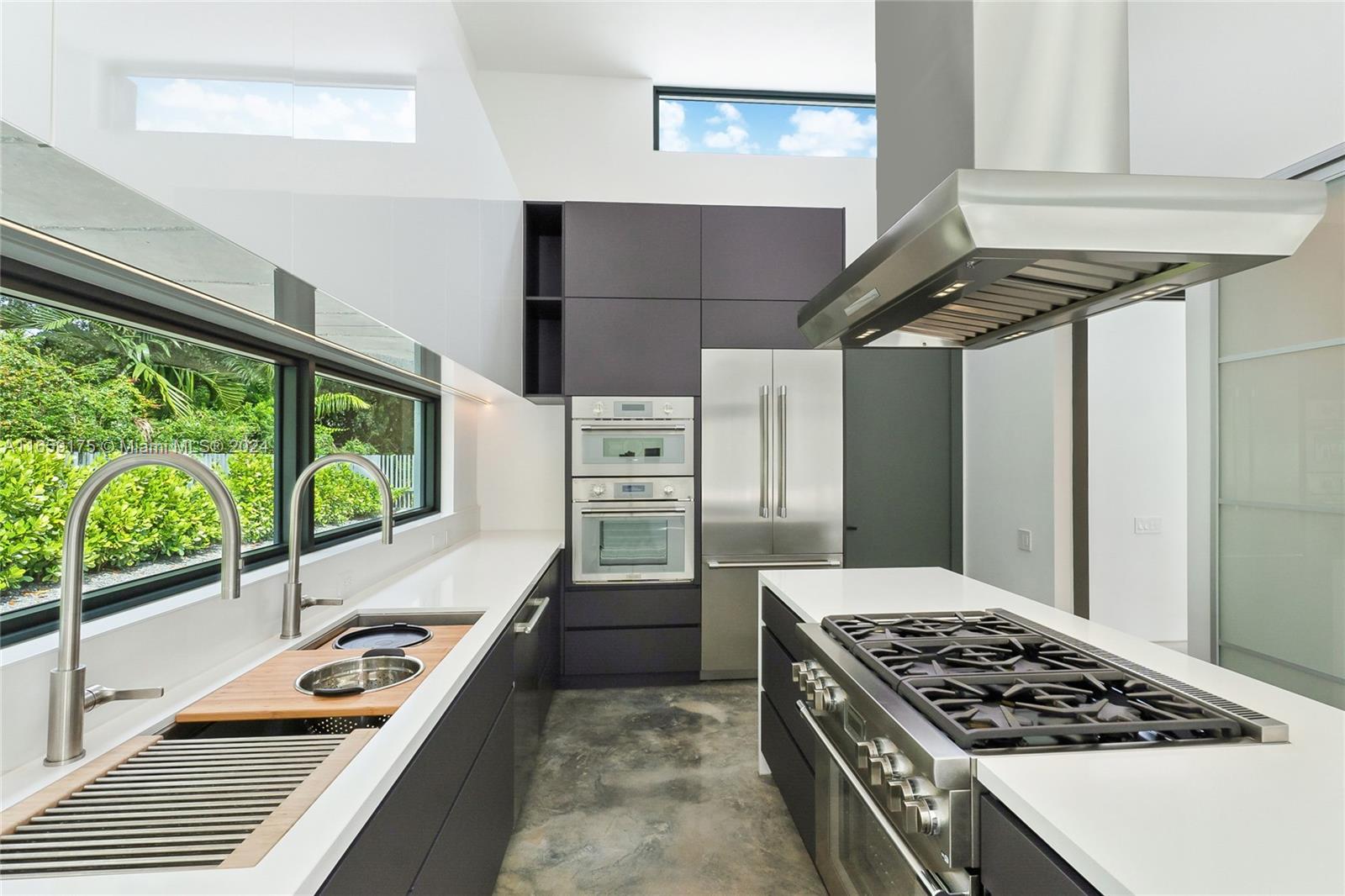 BISCAYNE PARK TERR - Residential