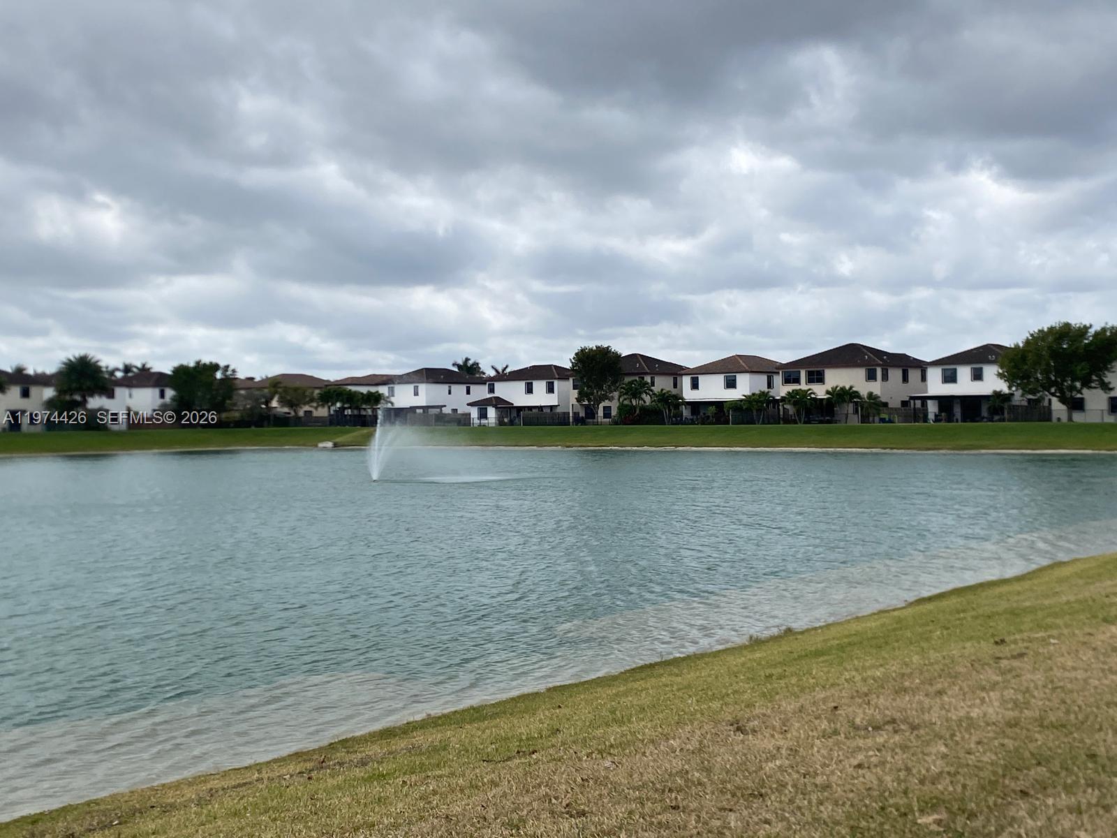 COCO PALM ESTATES - Residential Lease