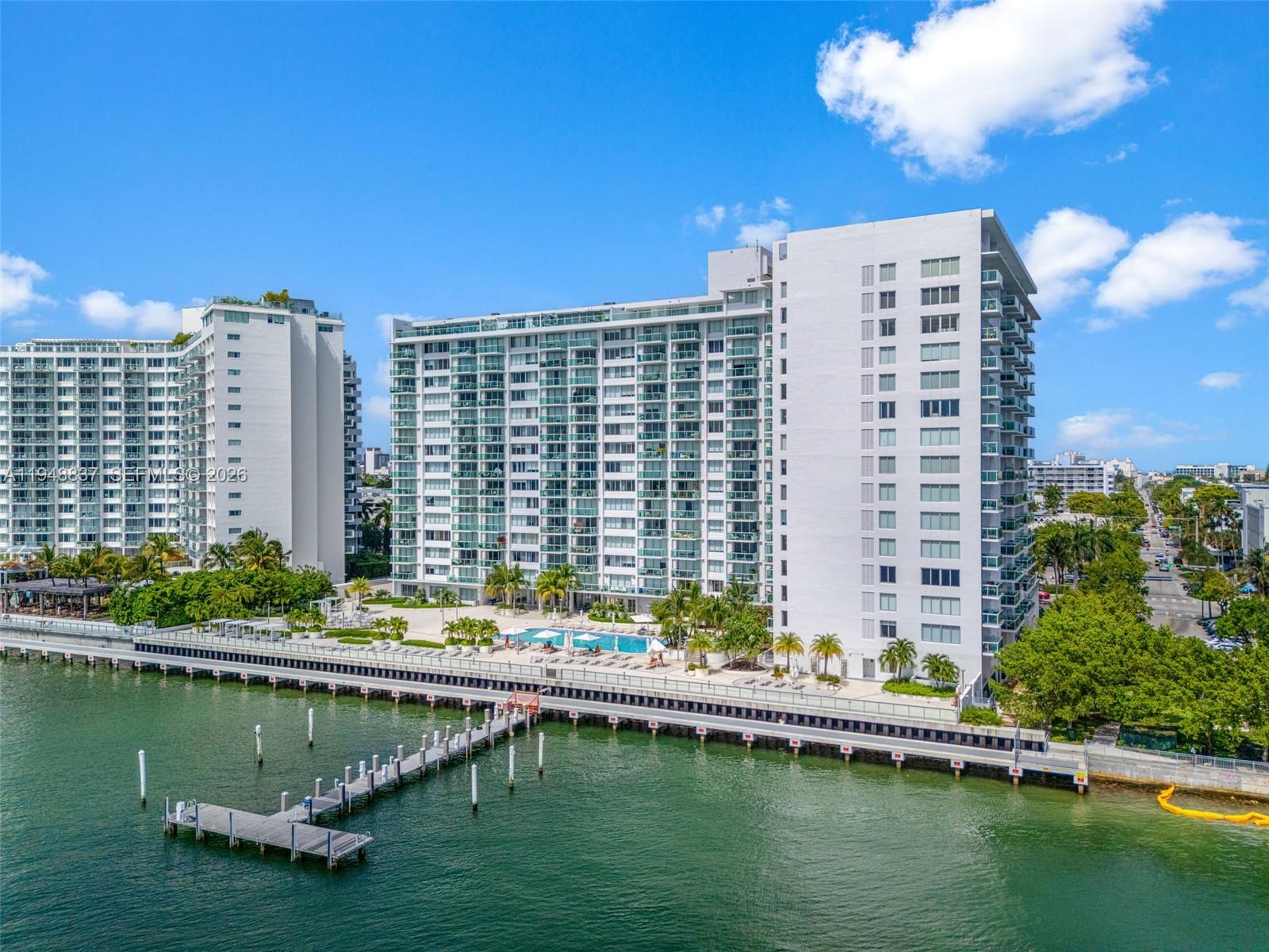 MIRADOR 1000 CONDO - Residential