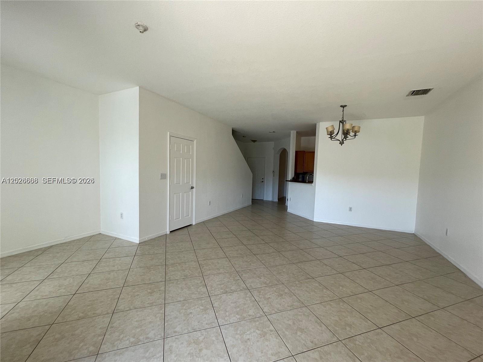 BANYAN BAY CONDO - Residential Lease