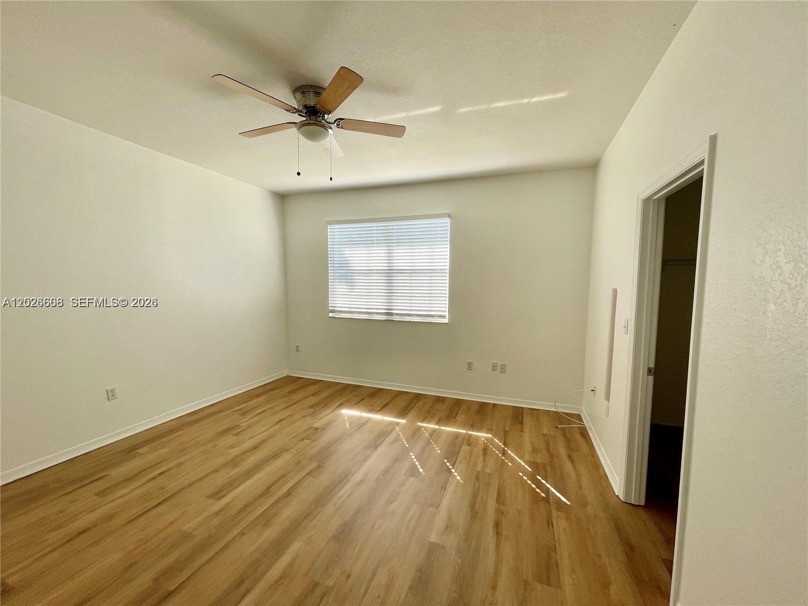 BANYAN BAY CONDO - Residential Lease