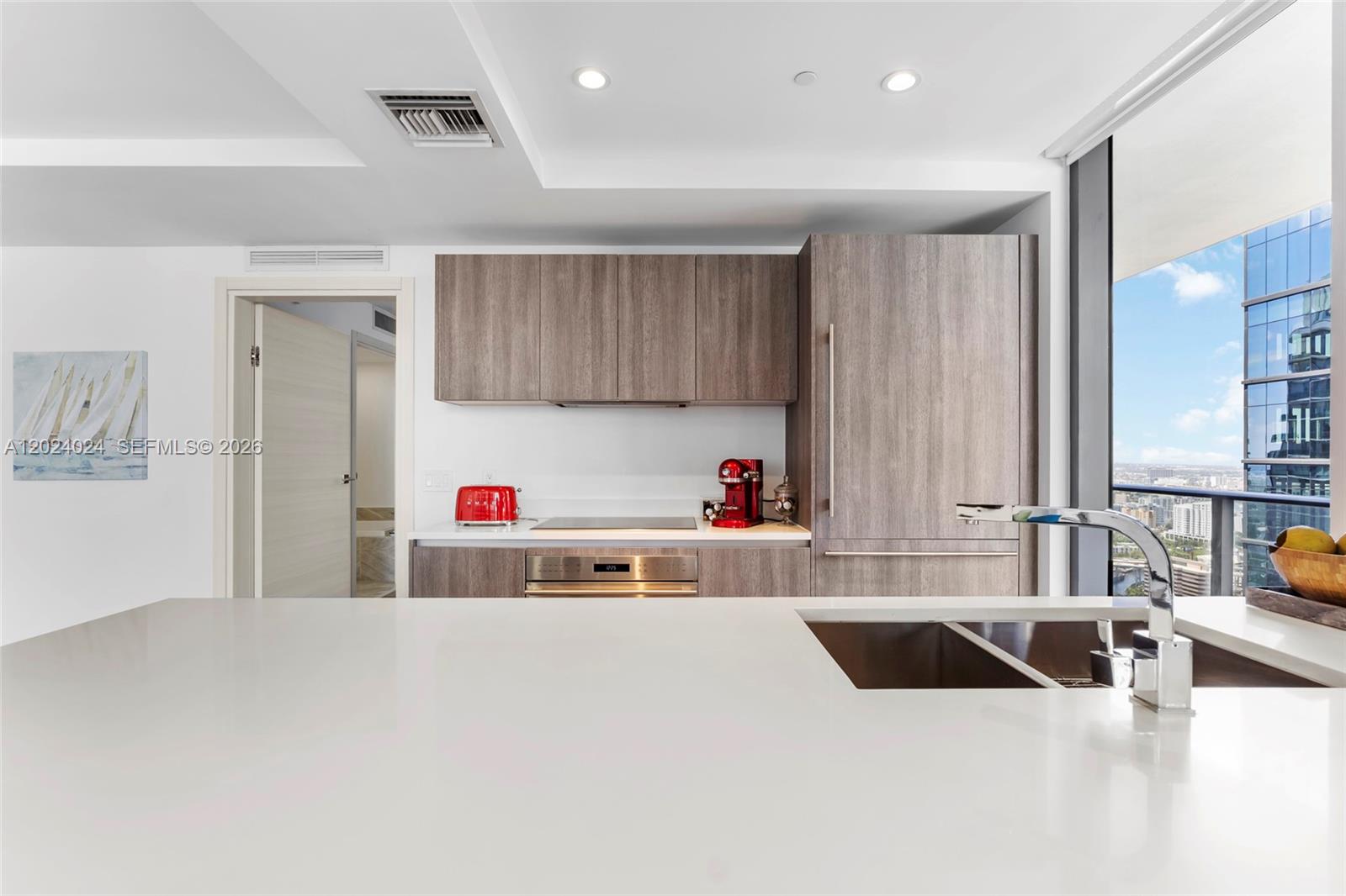 801 SMA RESIDENCES CONDO - Residential