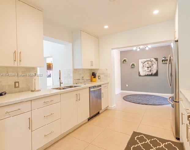 GOLD CREST - Residential Lease