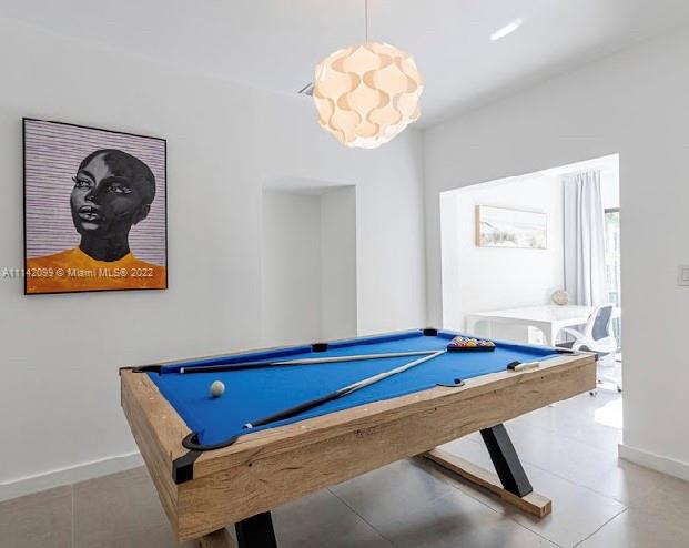 GOLD CREST - Residential Lease
