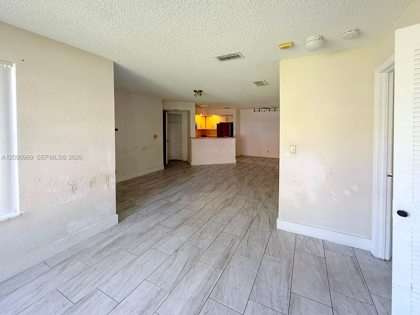CORAL KEY CONDO - Residential
