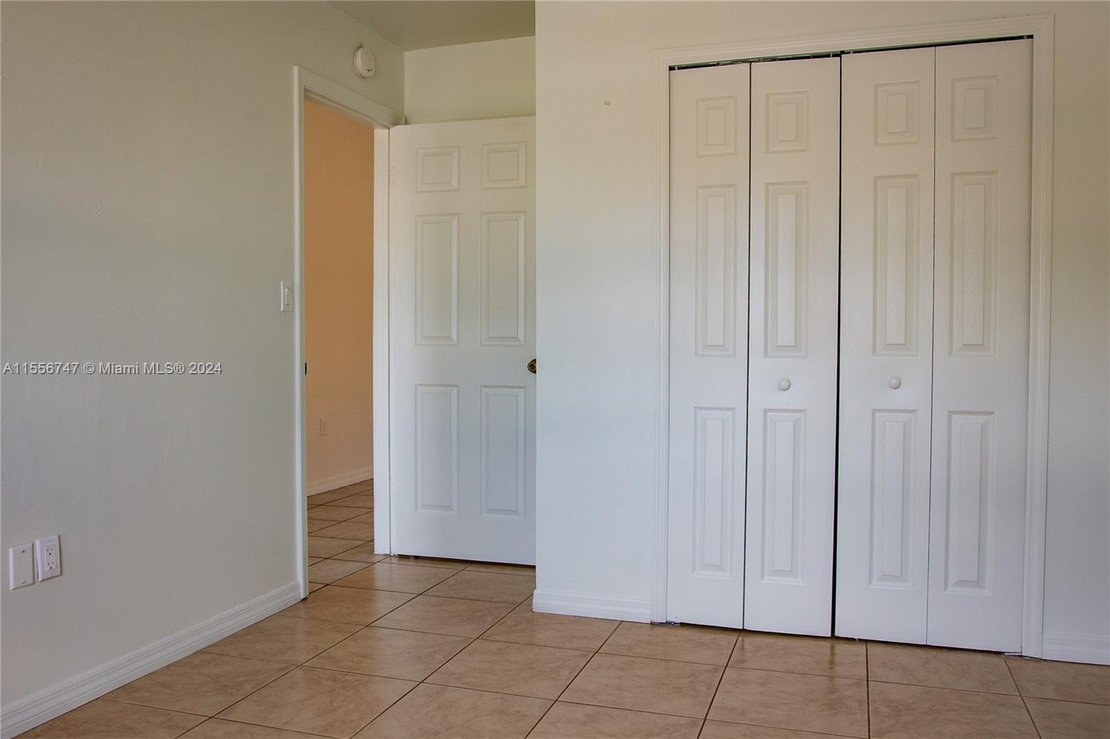 KENDALL FAMILY ESTATES PH - Residential Lease