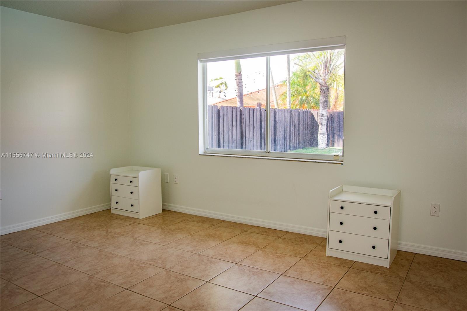 KENDALL FAMILY ESTATES PH - Residential Lease