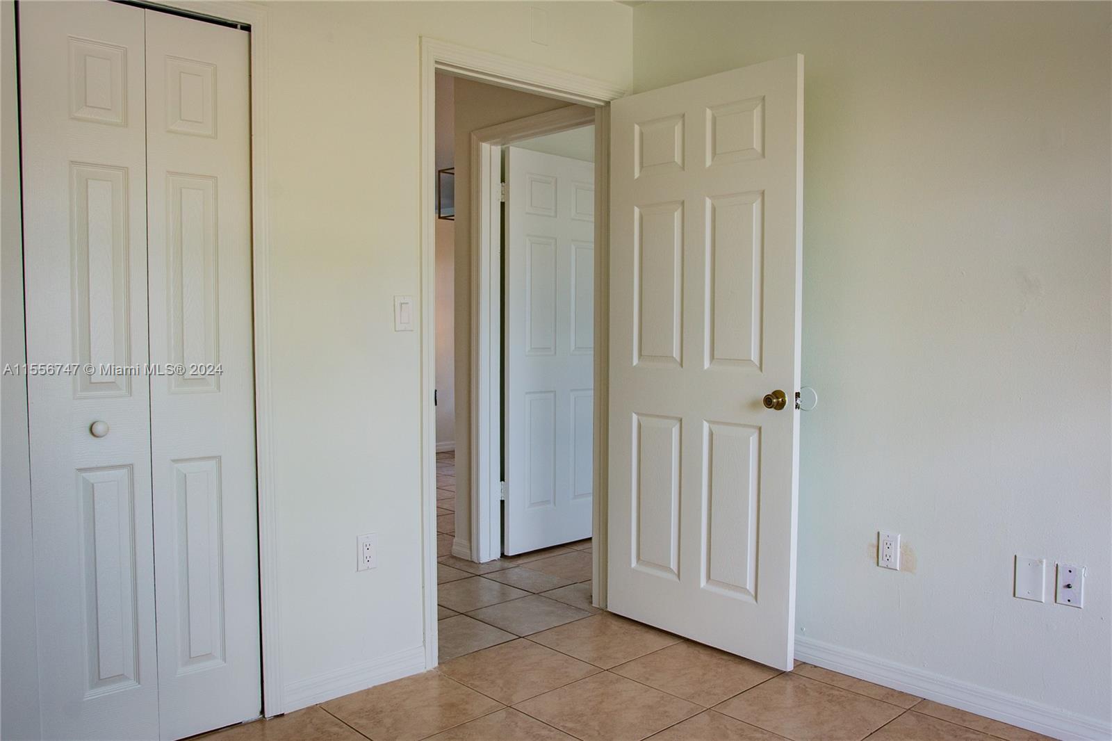 KENDALL FAMILY ESTATES PH - Residential Lease