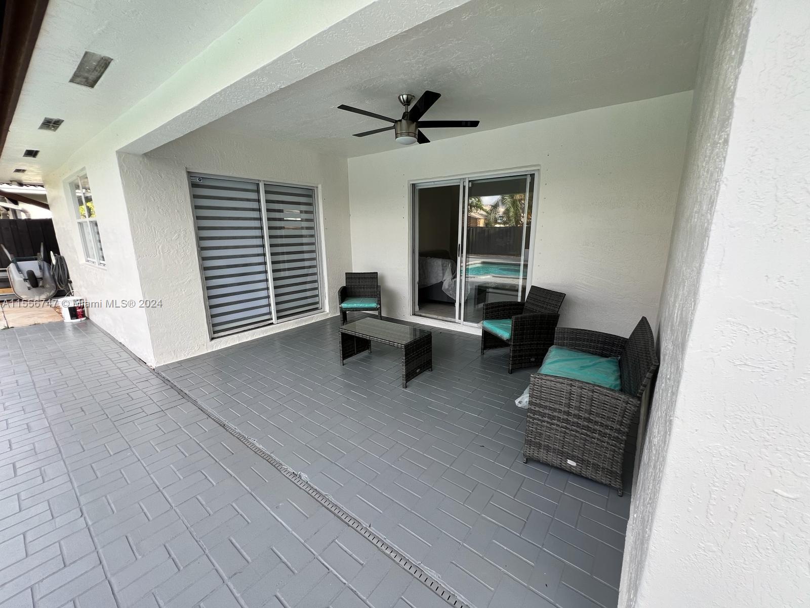 KENDALL FAMILY ESTATES PH - Residential Lease
