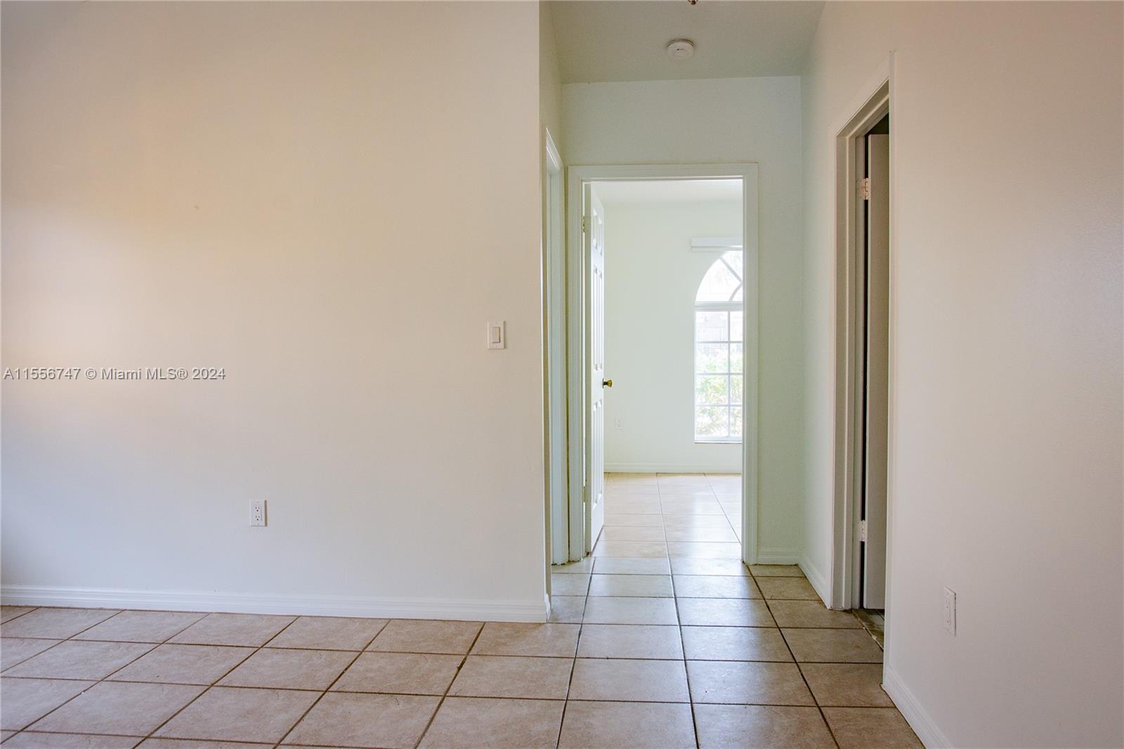 KENDALL FAMILY ESTATES PH - Residential Lease