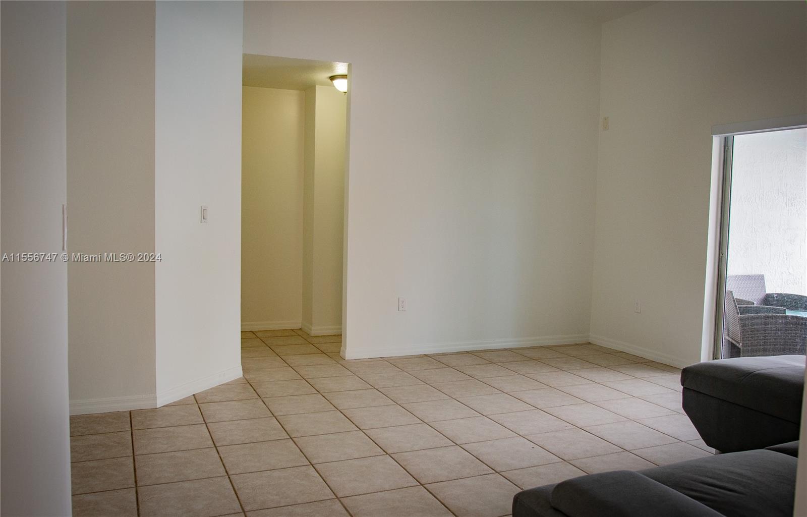 KENDALL FAMILY ESTATES PH - Residential Lease