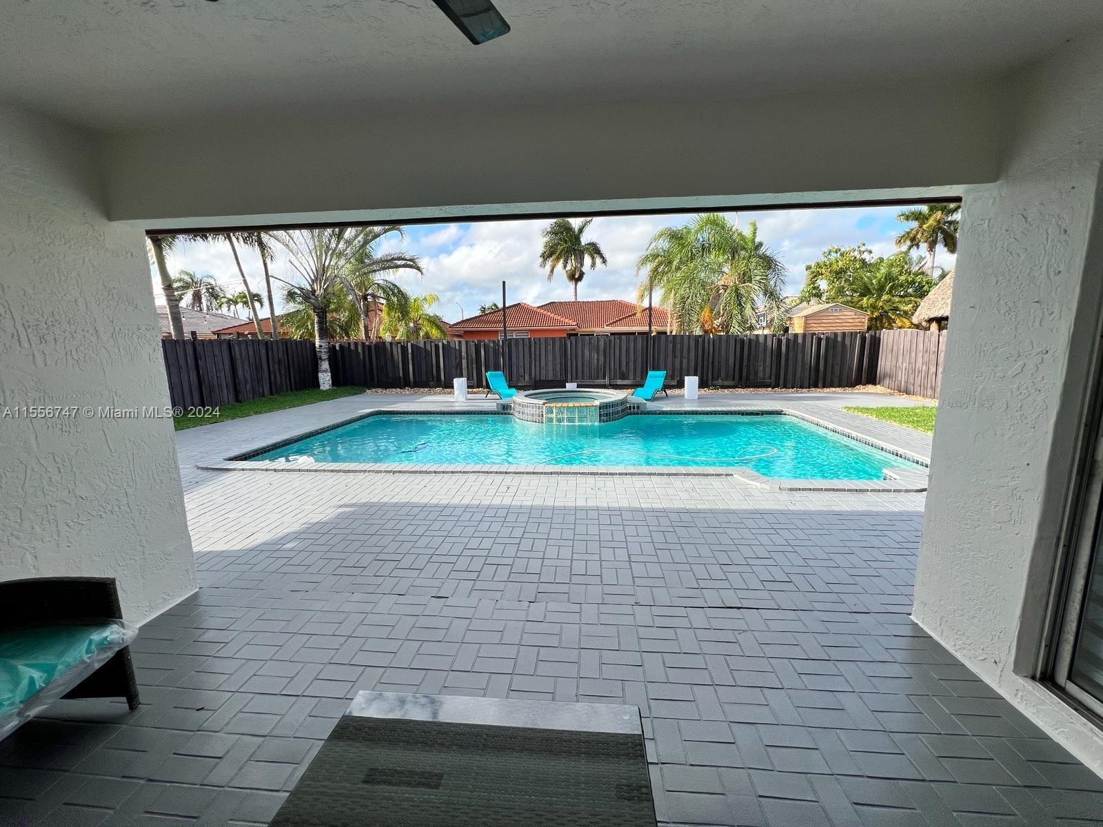 KENDALL FAMILY ESTATES PH - Residential Lease