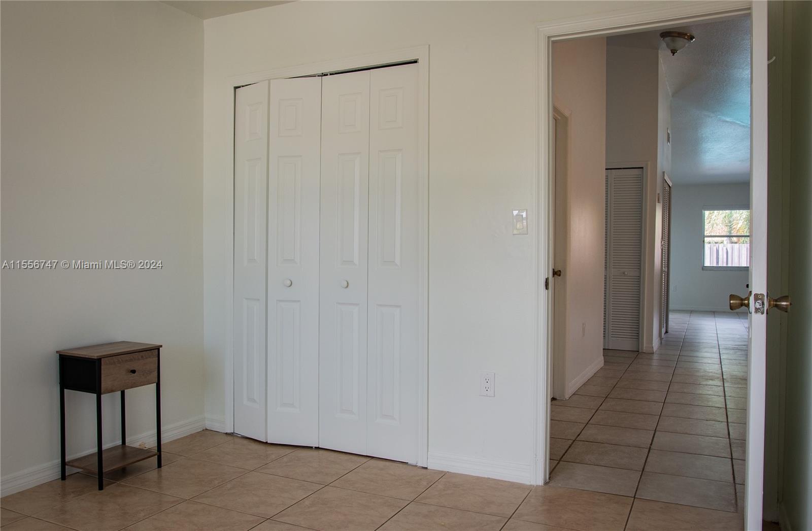 KENDALL FAMILY ESTATES PH - Residential Lease