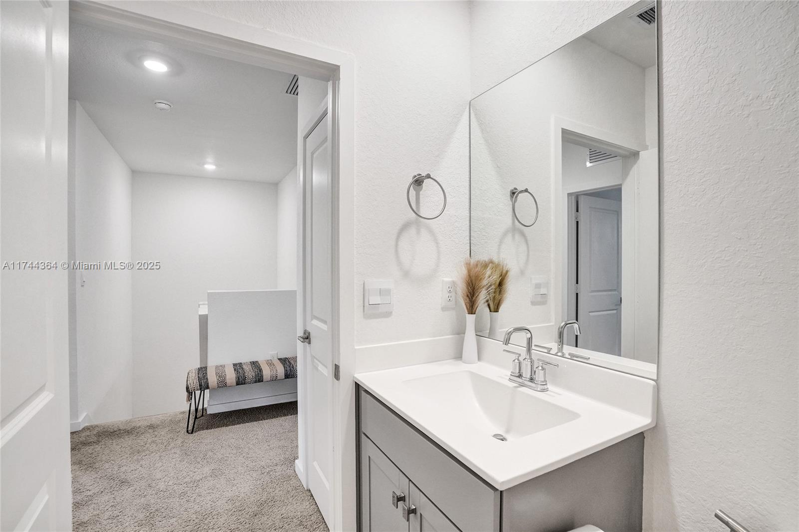 CEDAR AT KEYS GATE - Residential