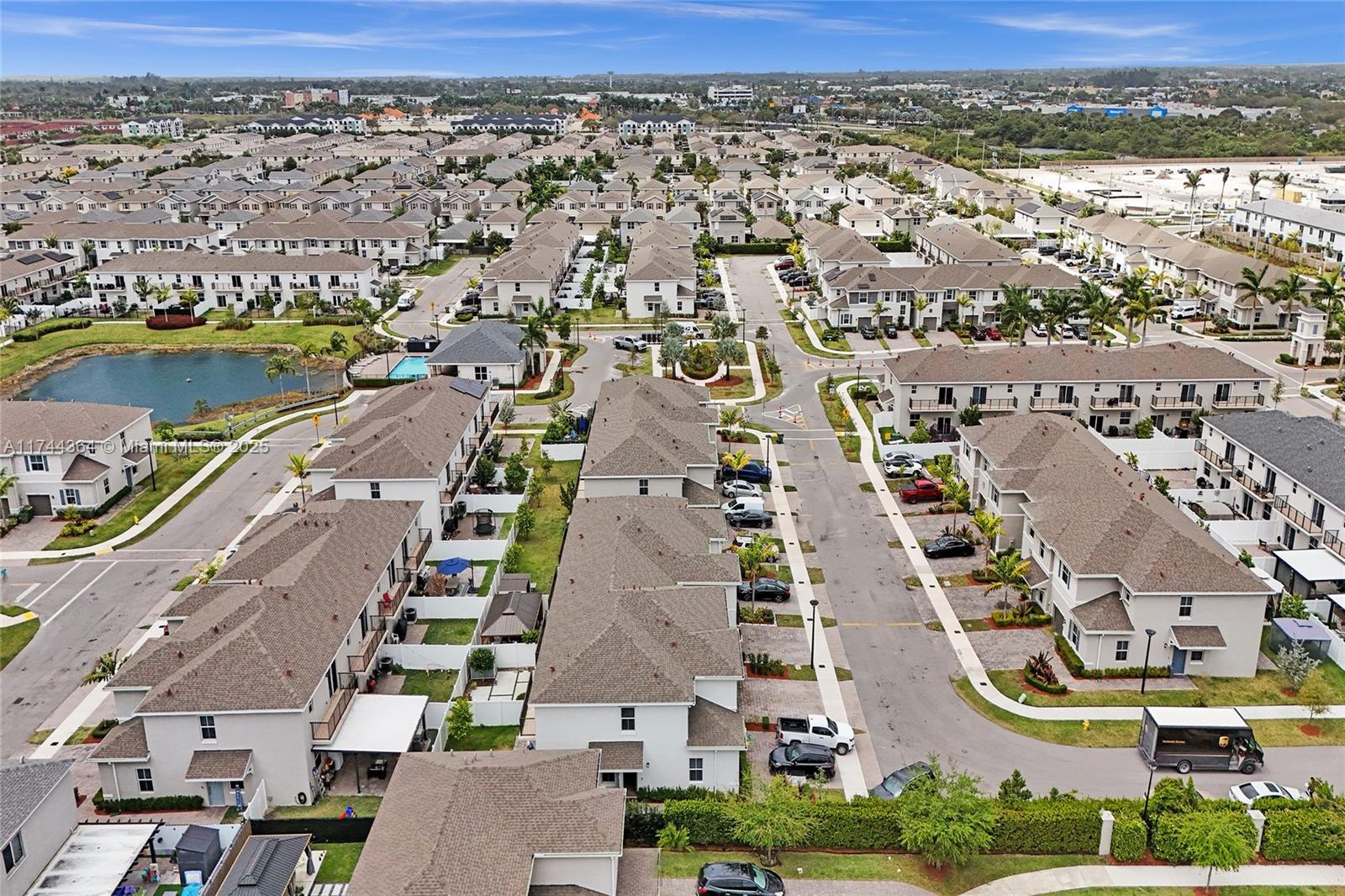 CEDAR AT KEYS GATE - Residential