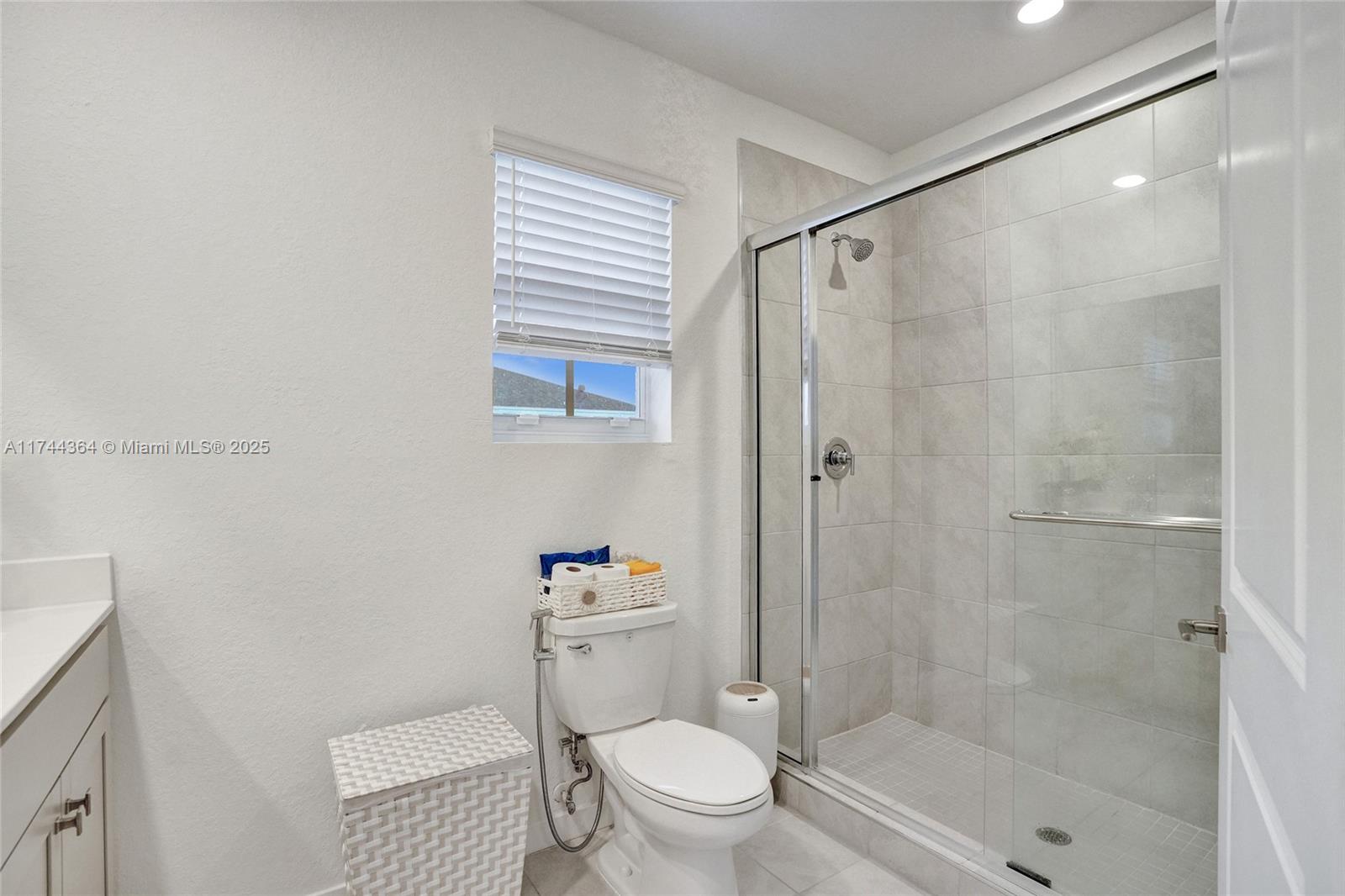 CEDAR AT KEYS GATE - Residential