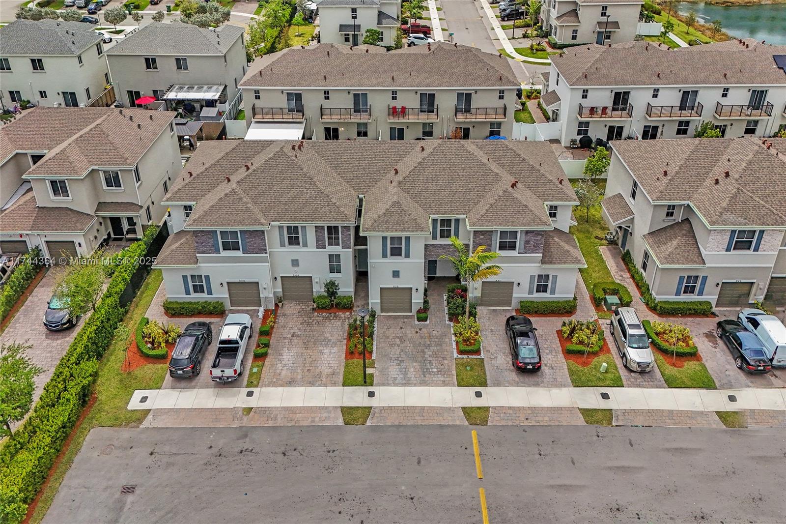 CEDAR AT KEYS GATE - Residential