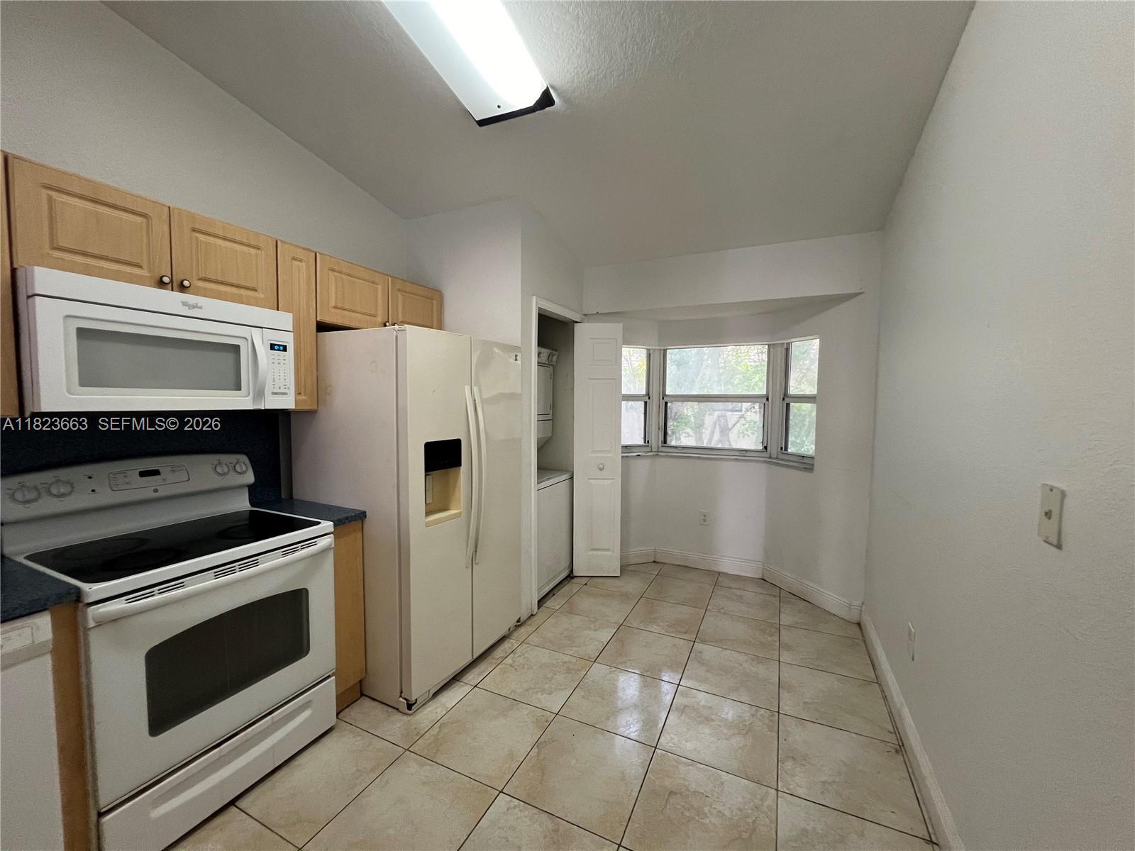 VENETIA GARDENS CONDO - Residential