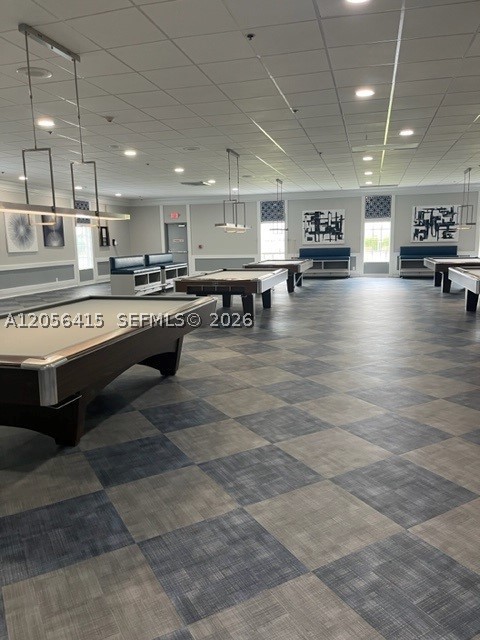 KINGS POINT SAXONY CONDOS - Residential