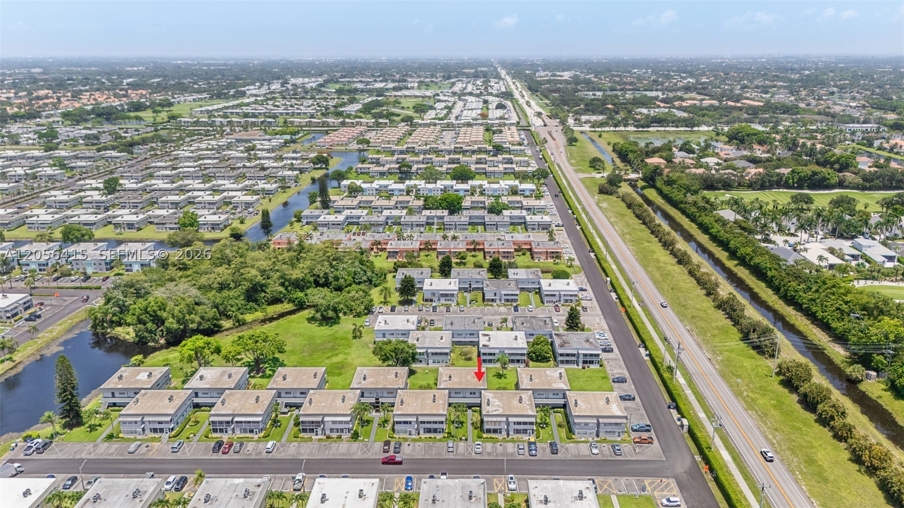 KINGS POINT SAXONY CONDOS - Residential