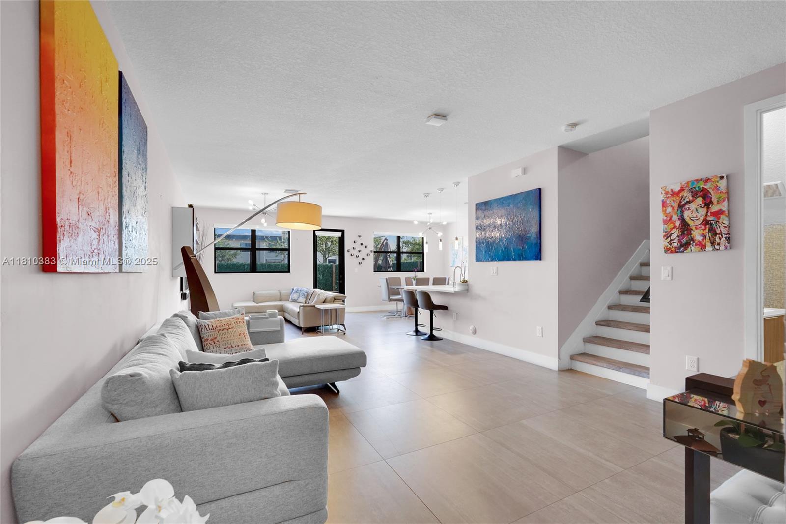 GRAND BAY SOUTH TOWNHOMES - Residential Lease