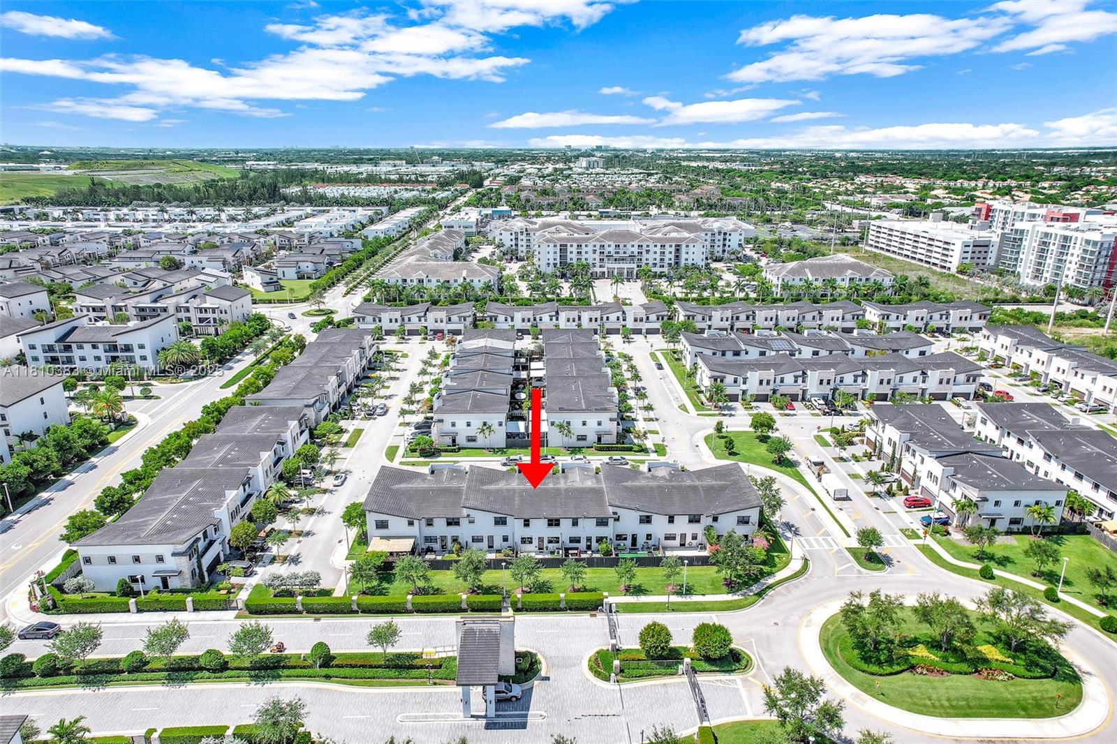 GRAND BAY SOUTH TOWNHOMES - Residential Lease