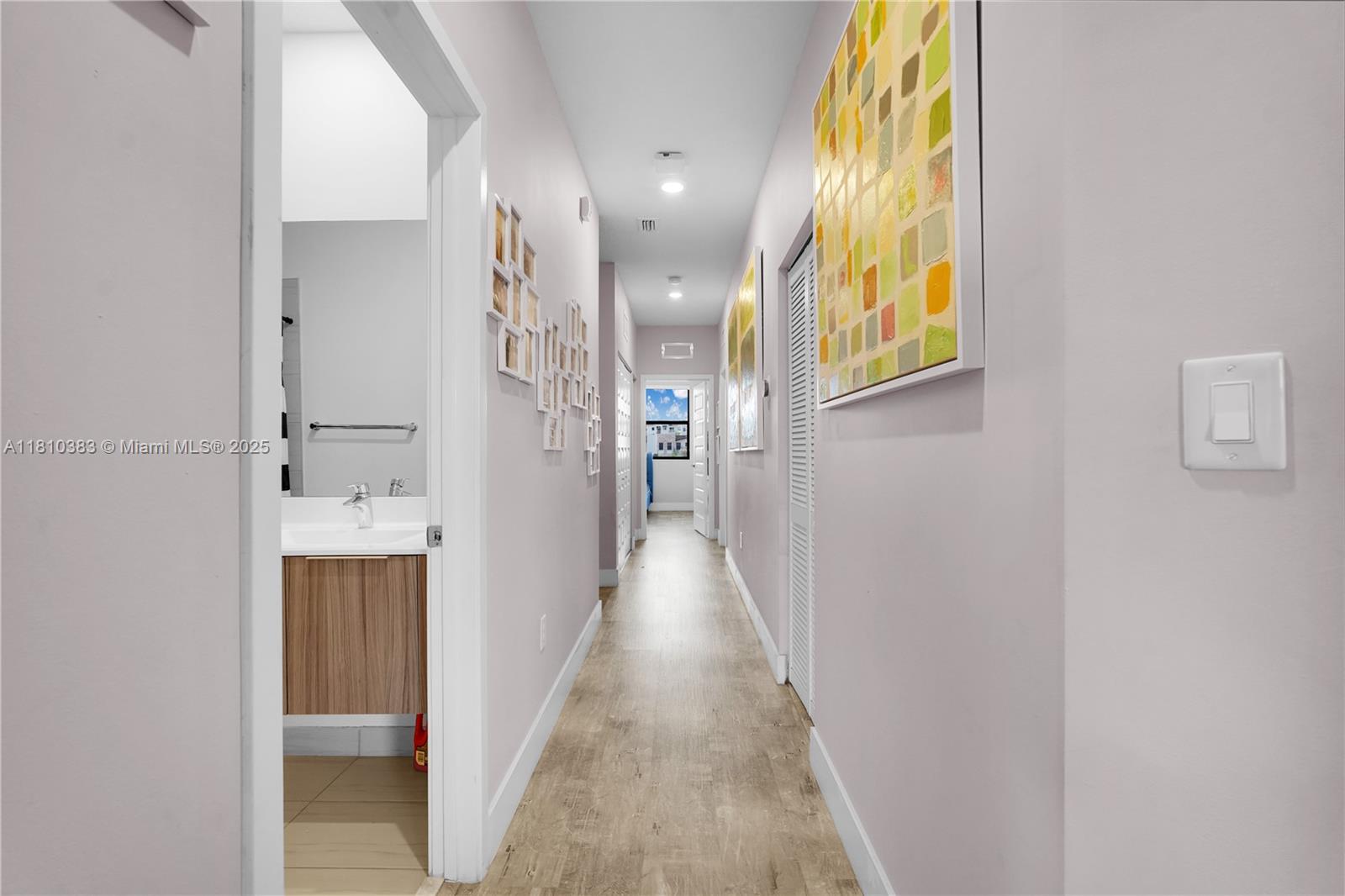 GRAND BAY SOUTH TOWNHOMES - Residential Lease