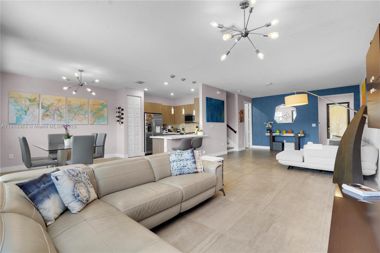GRAND BAY SOUTH TOWNHOMES - Residential Lease