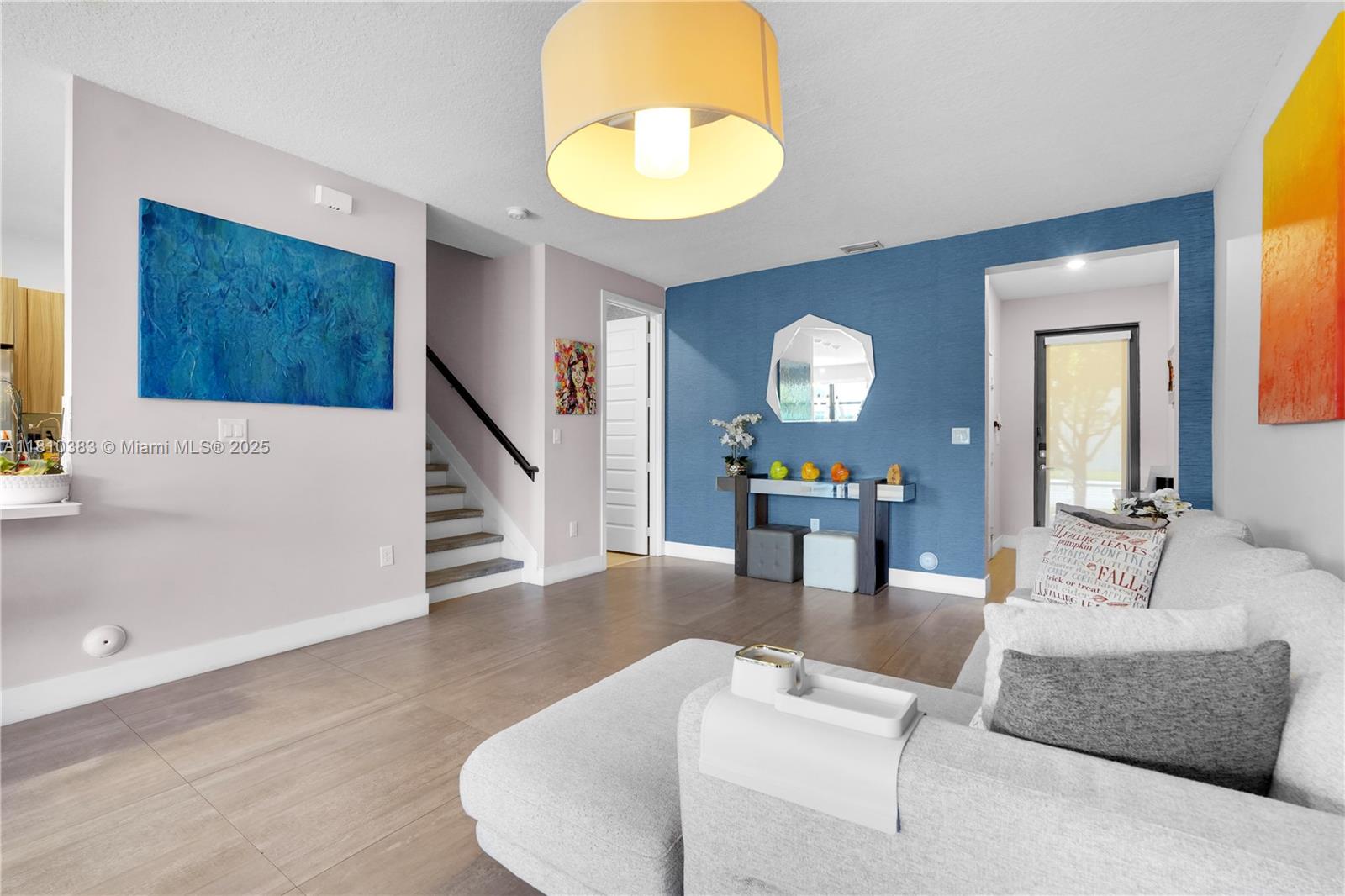GRAND BAY SOUTH TOWNHOMES - Residential Lease