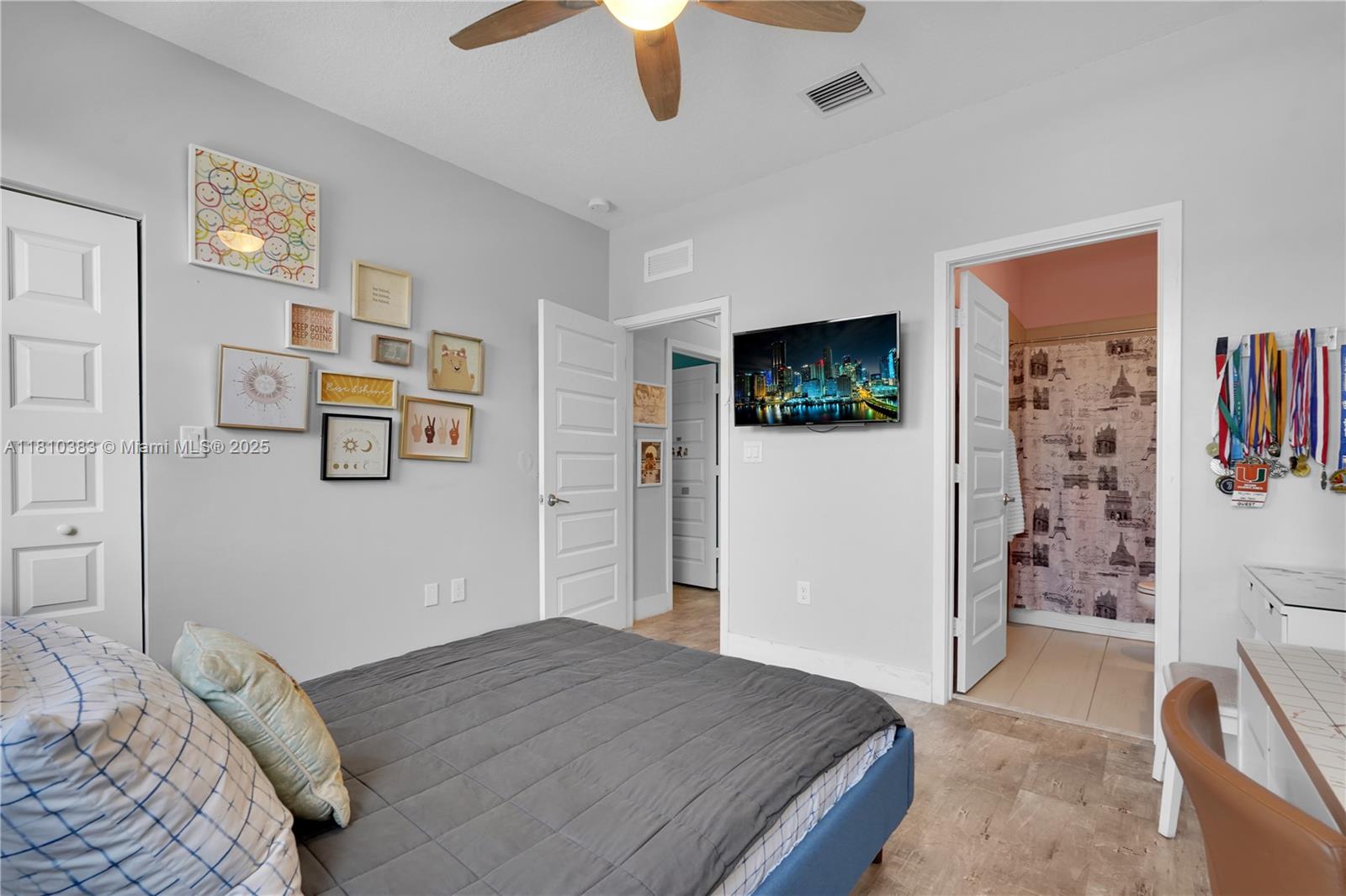 GRAND BAY SOUTH TOWNHOMES - Residential Lease