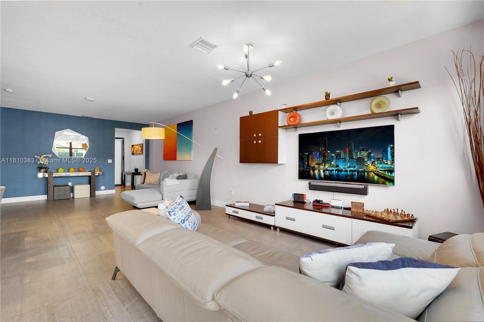 GRAND BAY SOUTH TOWNHOMES - Residential Lease