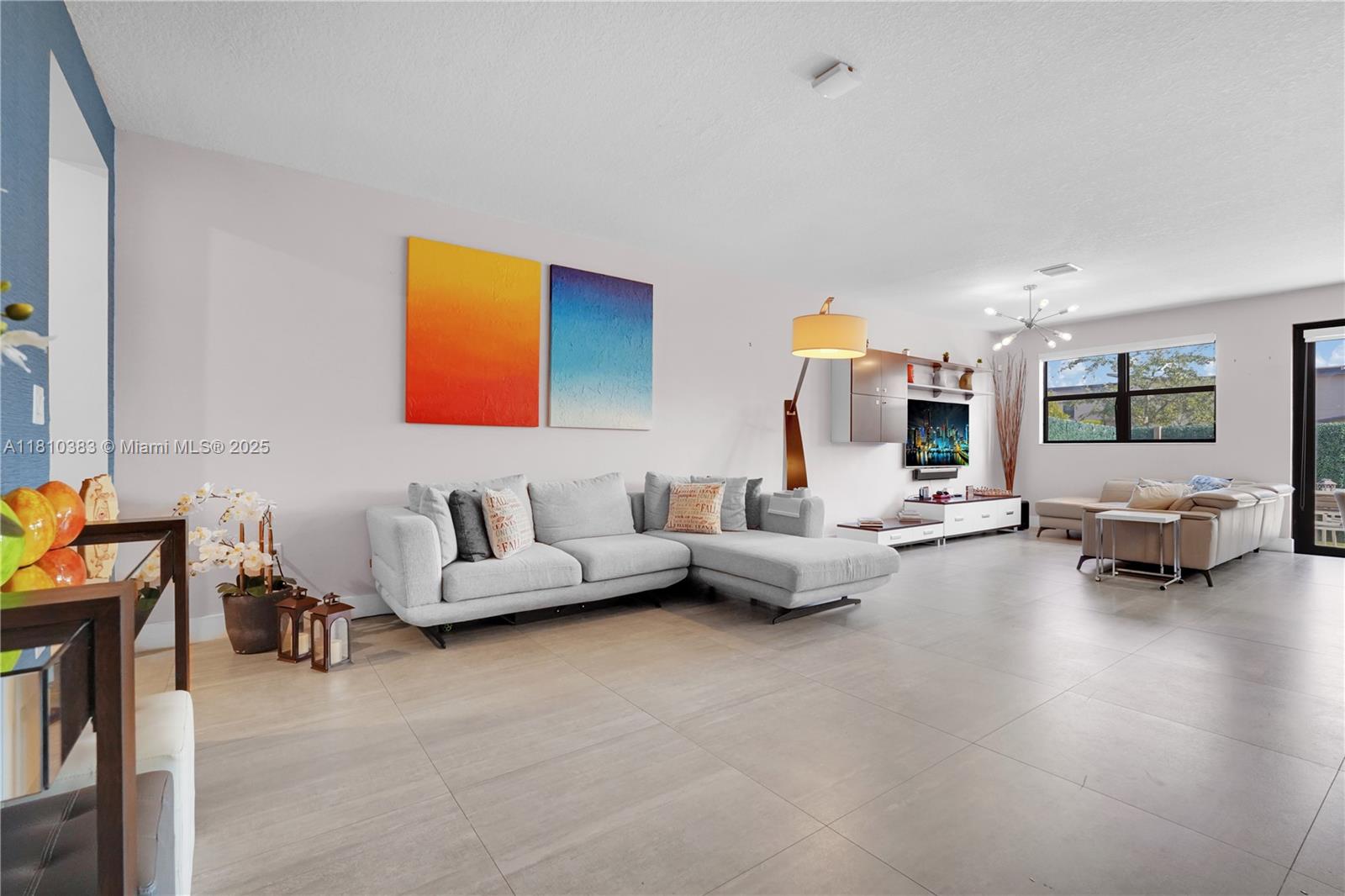 GRAND BAY SOUTH TOWNHOMES - Residential Lease