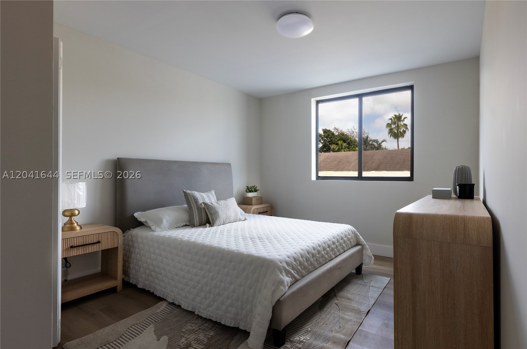 GARDEN CITY - Residential Lease