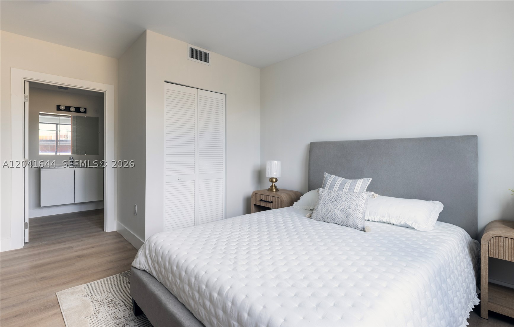 GARDEN CITY - Residential Lease
