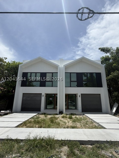 GARDEN CITY - Residential Lease